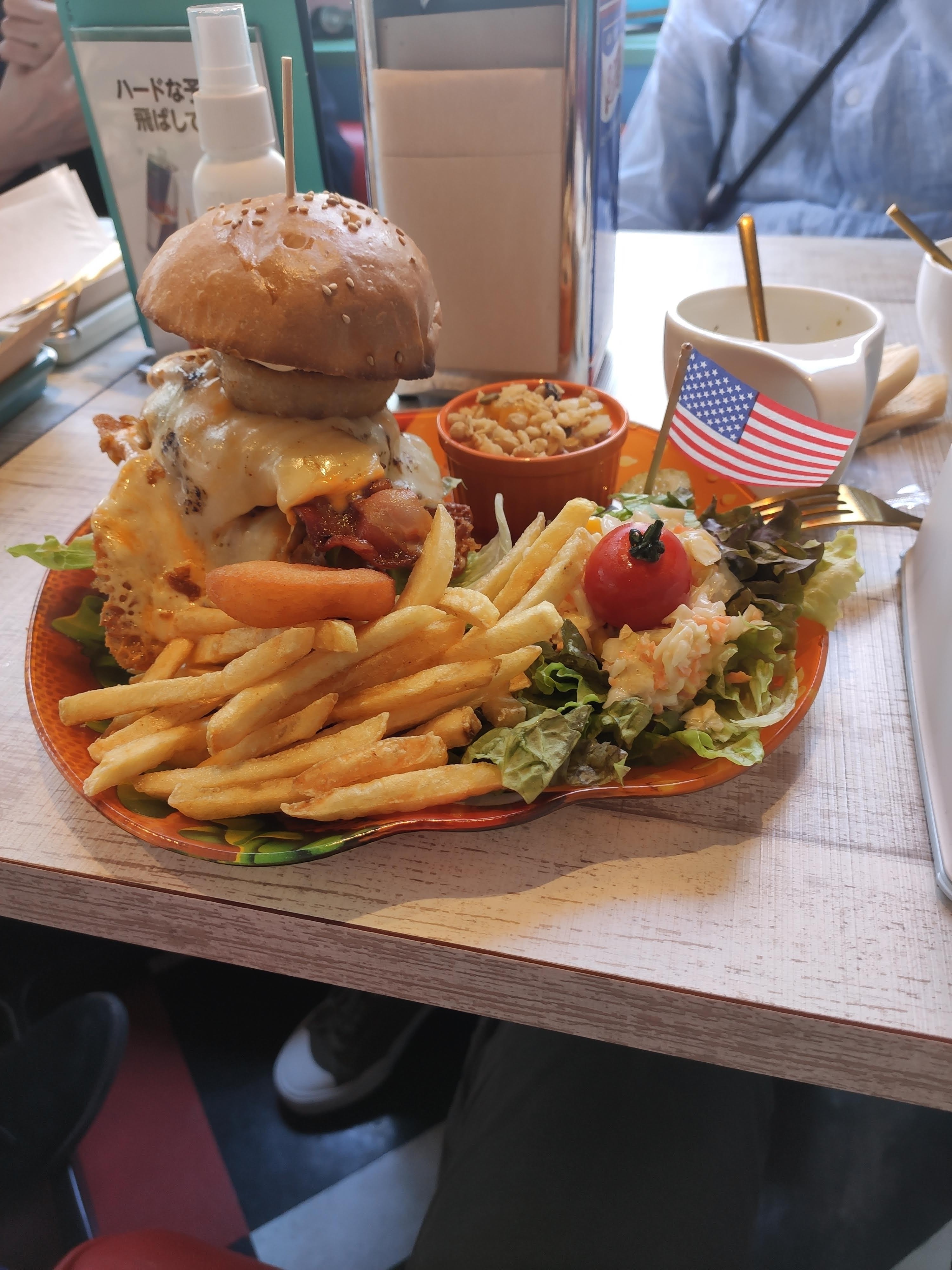 ハンバーガーショップ ハンバーガーショップ Z'S BURGERS - Updated August 2025 - 63